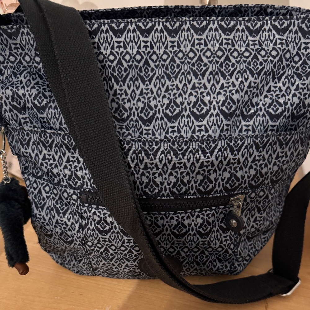Kipling Crossbody